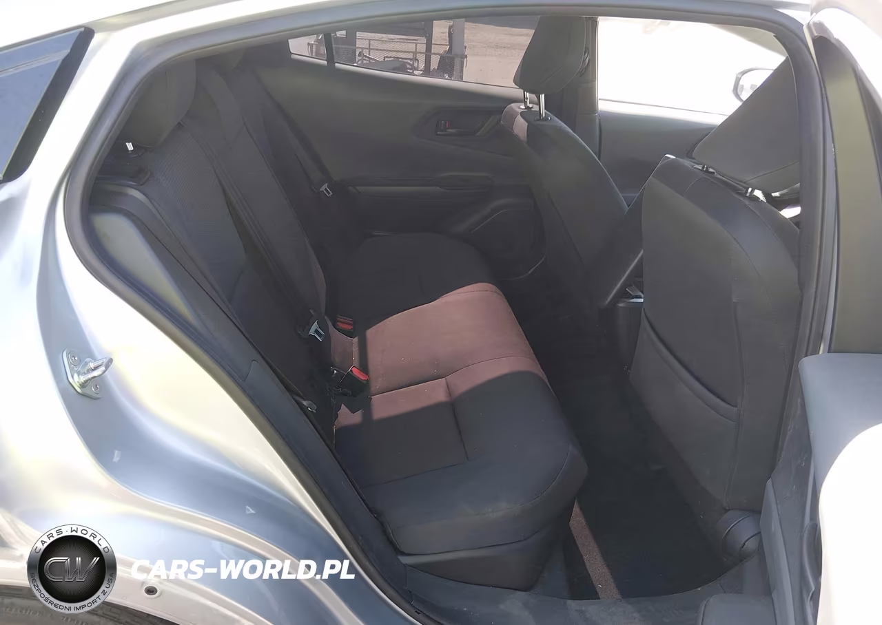 2024 Toyota Prius Le VIN:JTDACAAU7R3037934 - 8