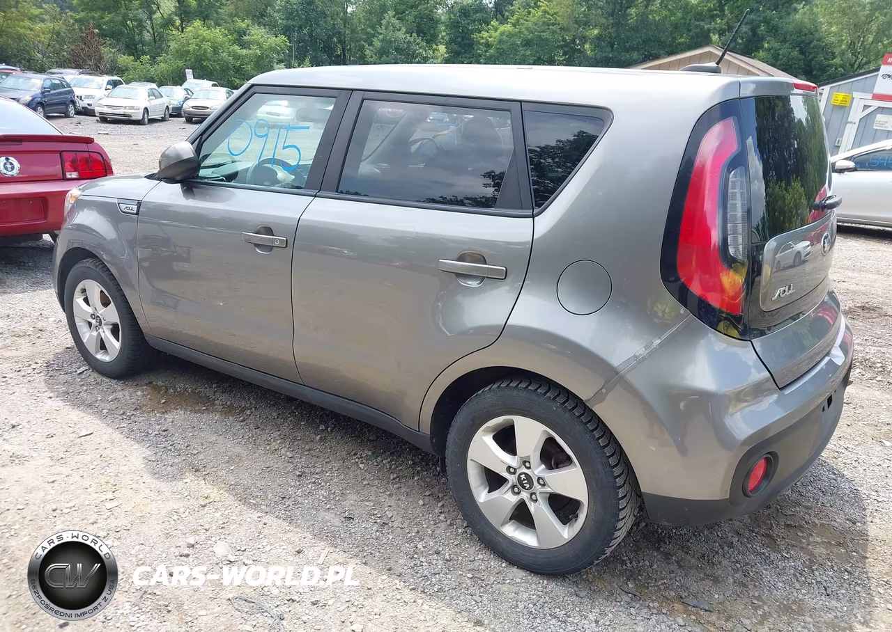 2018 Kia Soul VIN:KNDJN2A24J7541725 - 3