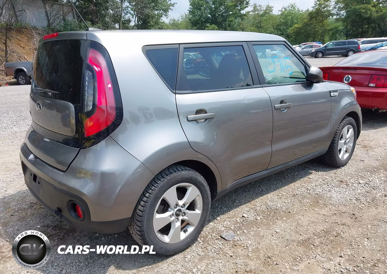 2018 Kia Soul VIN:KNDJN2A24J7541725 - 4