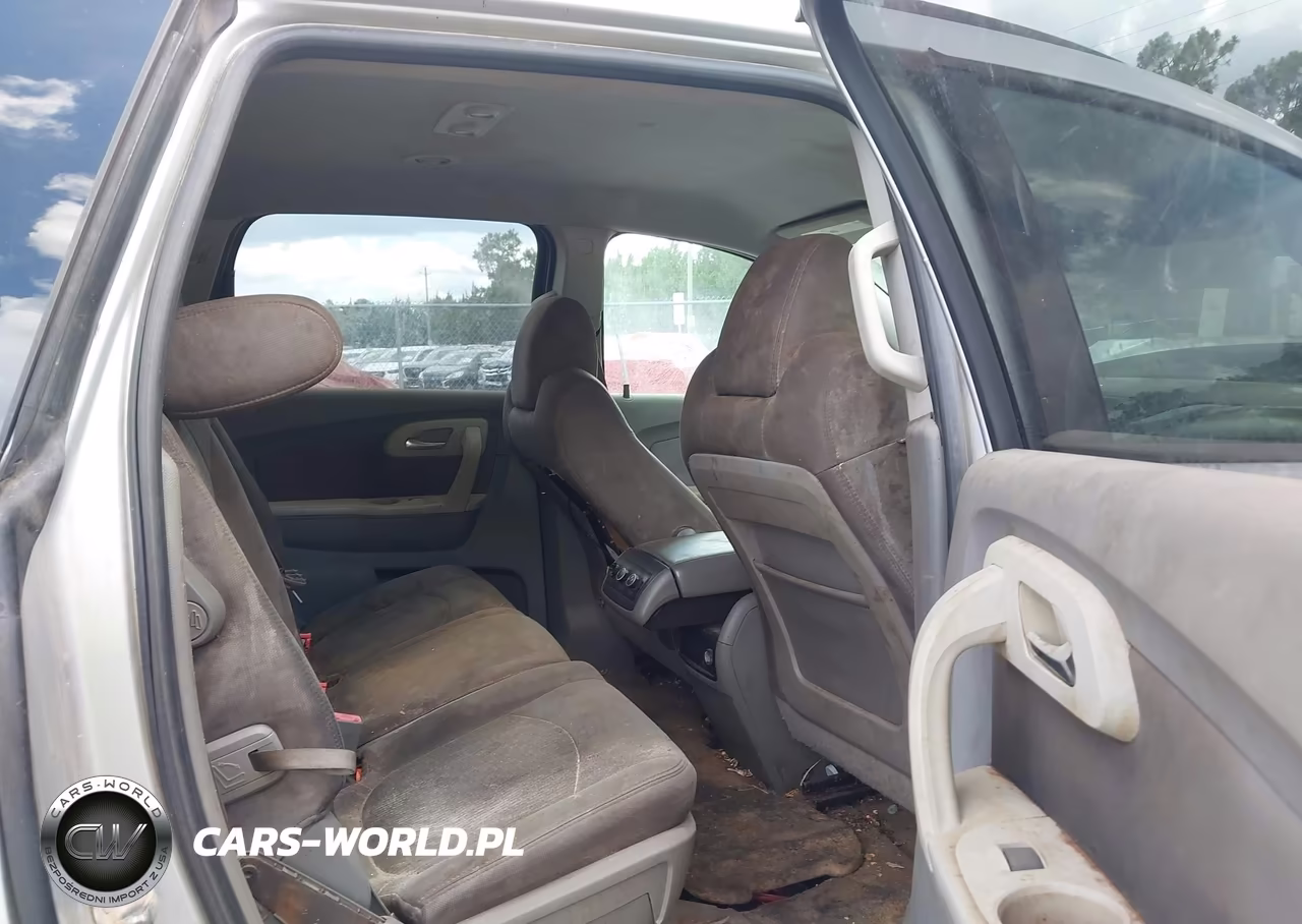 2011 Chevrolet Traverse Ls VIN:1GNKREED3BJ130320 - 8