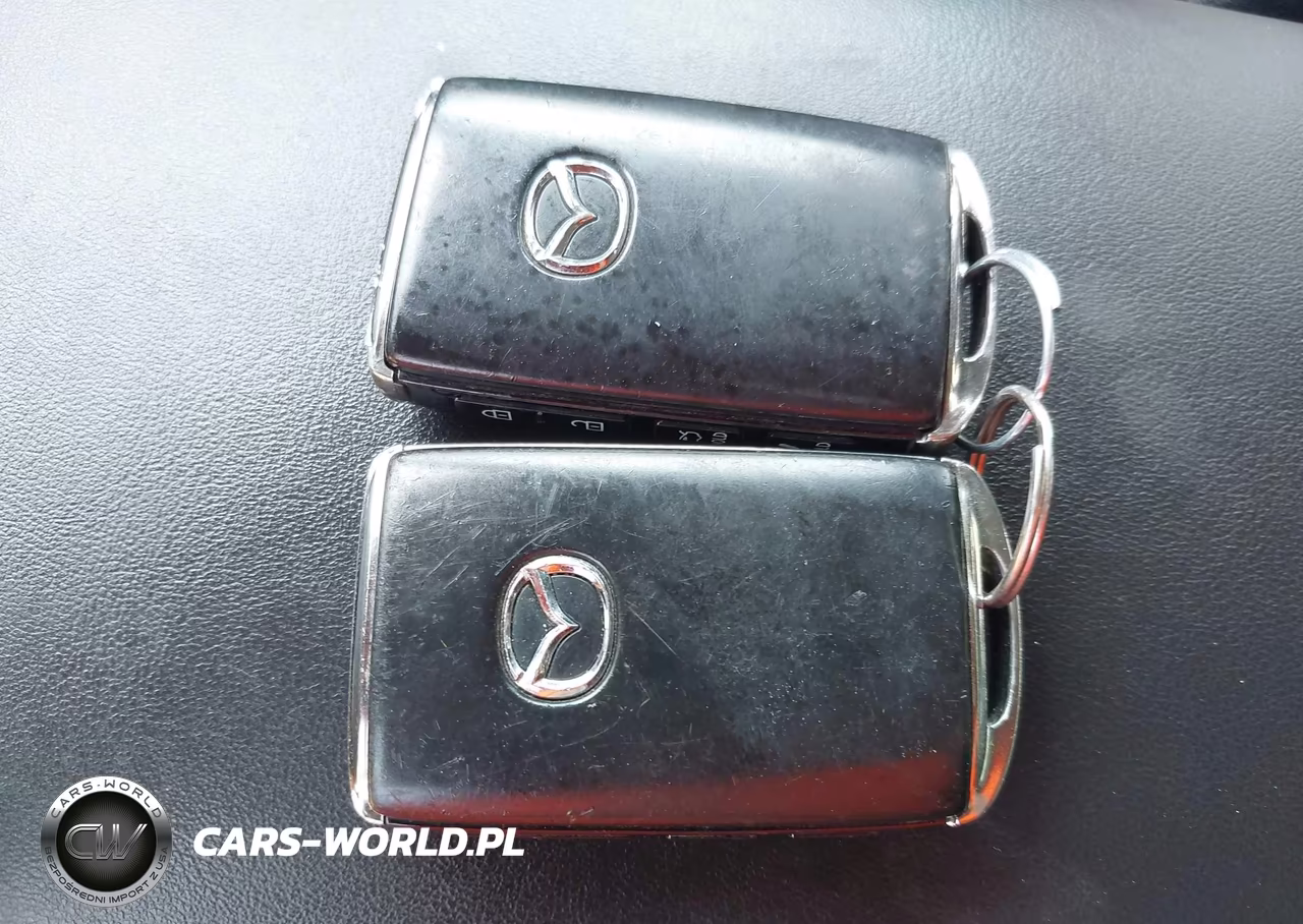 2019 Mazda Mazda3 Preferred Package VIN:3MZBPADL2KM107577 - 11