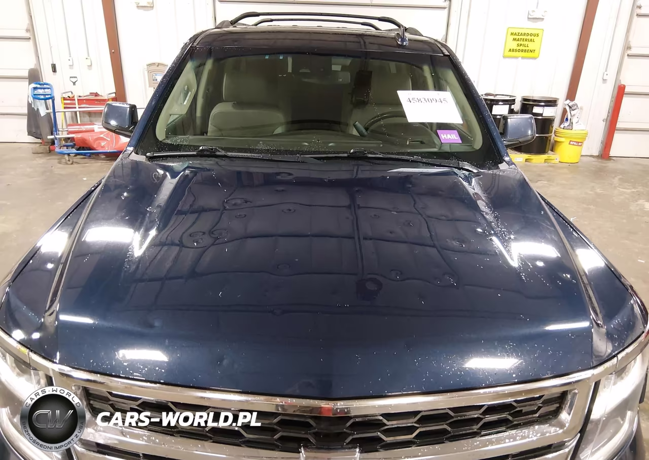 2019 Chevrolet Suburban Lt VIN:1GNSKHKC1KR138211 - 6