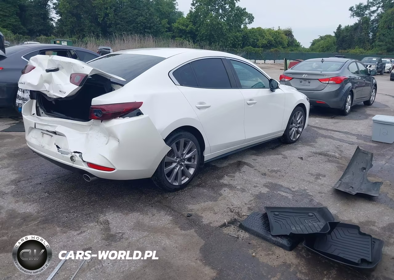 2020 Mazda Mazda3 Select Package VIN:3MZBPACL3LM139490 - 4