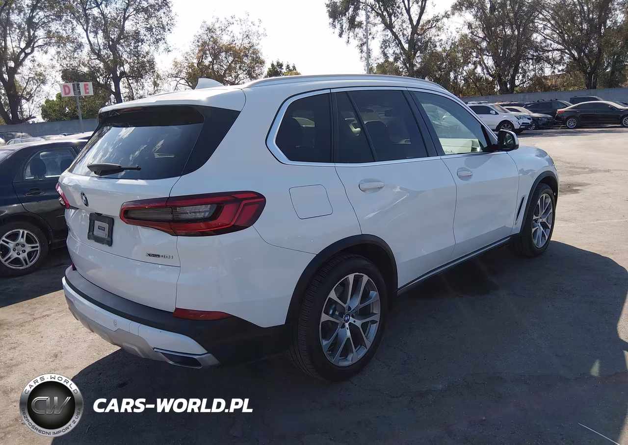 2019 BMW X5 xDrive40I VIN:5UXCR6C5XKLL24957 - 4