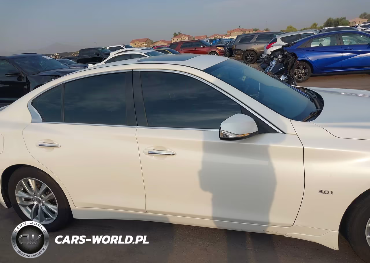 2016 Infiniti Q50 3.0T Premium VIN:JN1EV7AP0GM301305 - 13