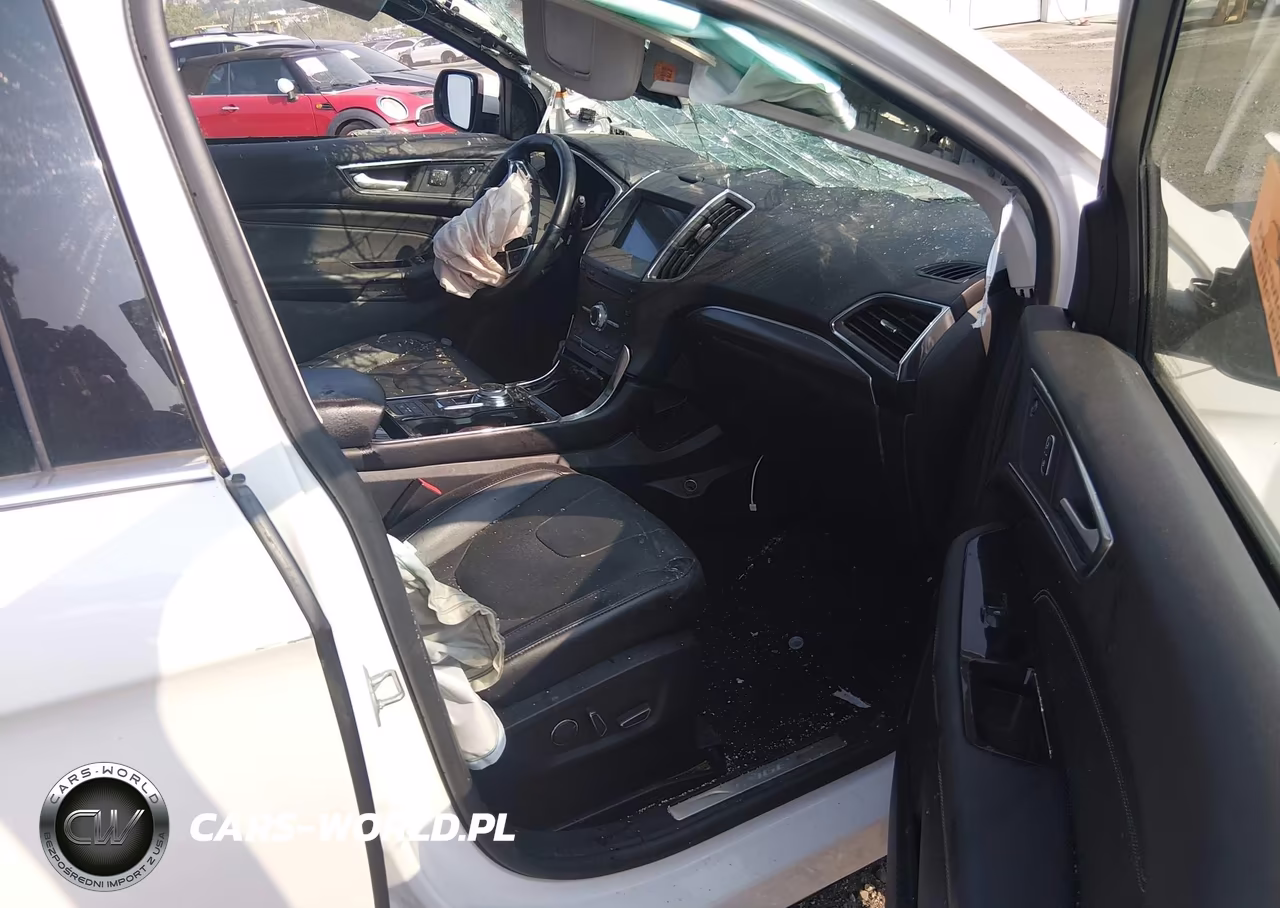 2019 Ford Edge Titanium VIN:2FMPK4K97KBB15221 - 5