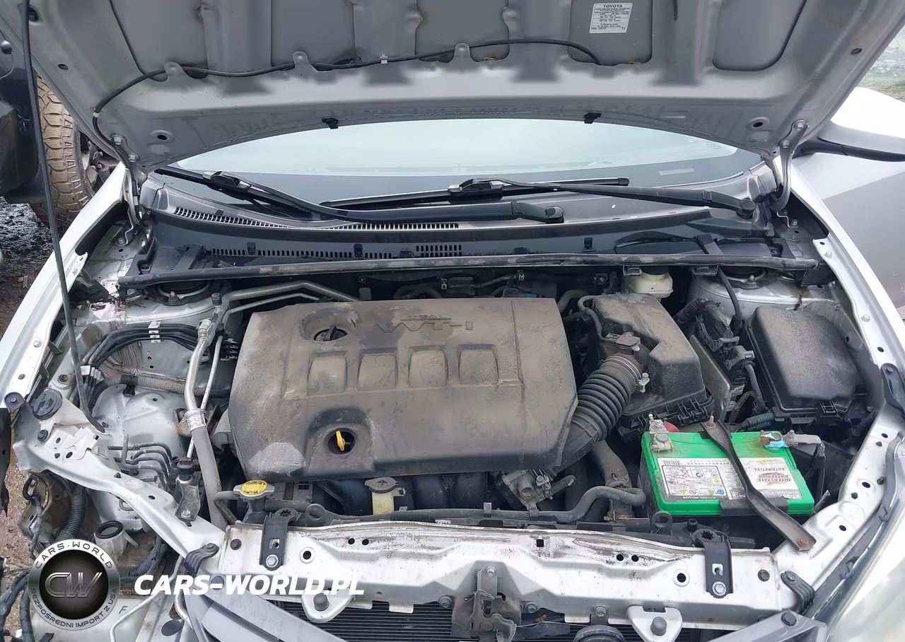 2015 Toyota Corolla Le VIN:2T1BURHE2FC340332 - 10