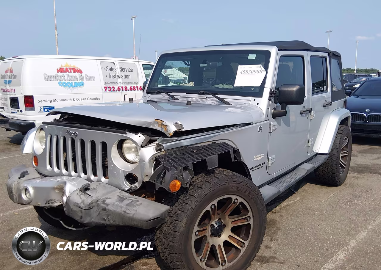 2012 Jeep Wrangler Unlimited Sahara VIN:1C4HJWEG1CL157581 - 2