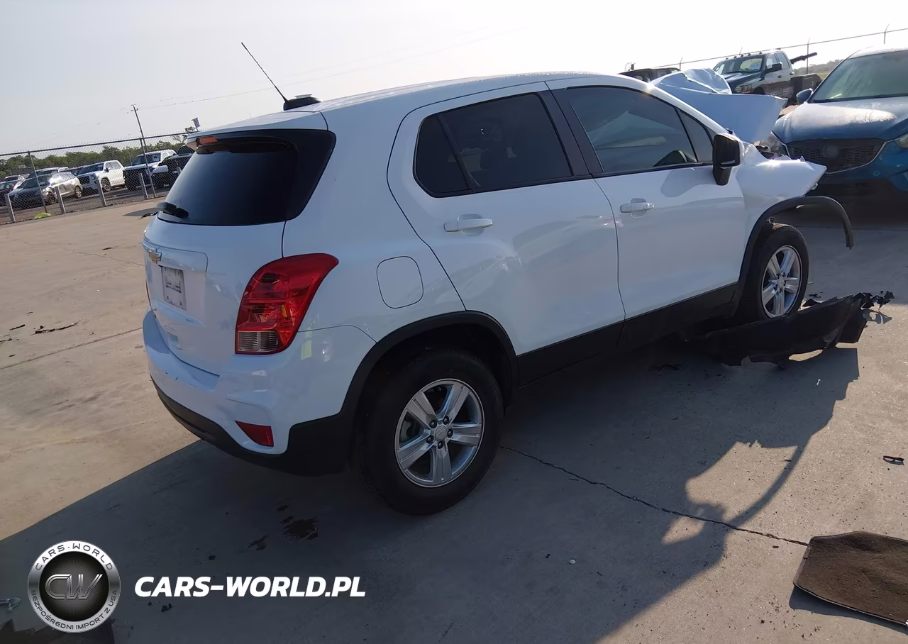 2022 Chevrolet Trax Awd Ls VIN:KL7CJNSM1NB507683 - 4