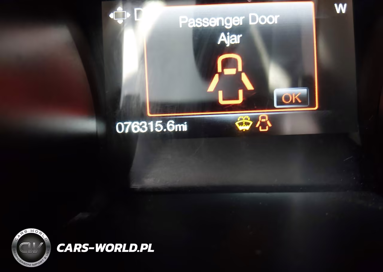 2019 Ford Mustang Ecoboost VIN:1FA6P8TH6K5134805 - 15