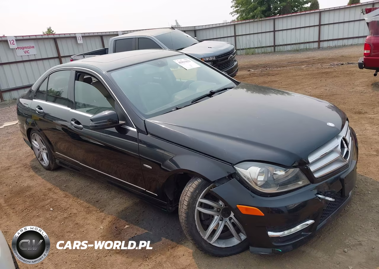2012 Mercedes-Benz C 250 Sport VIN:WDDGF4HB9CA710352 - 13