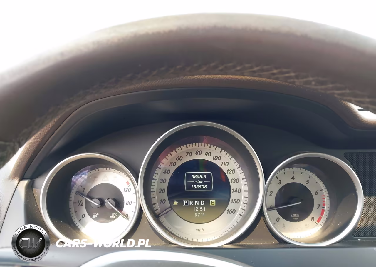 2012 Mercedes-Benz C 250 Sport VIN:WDDGF4HB9CA710352 - 7