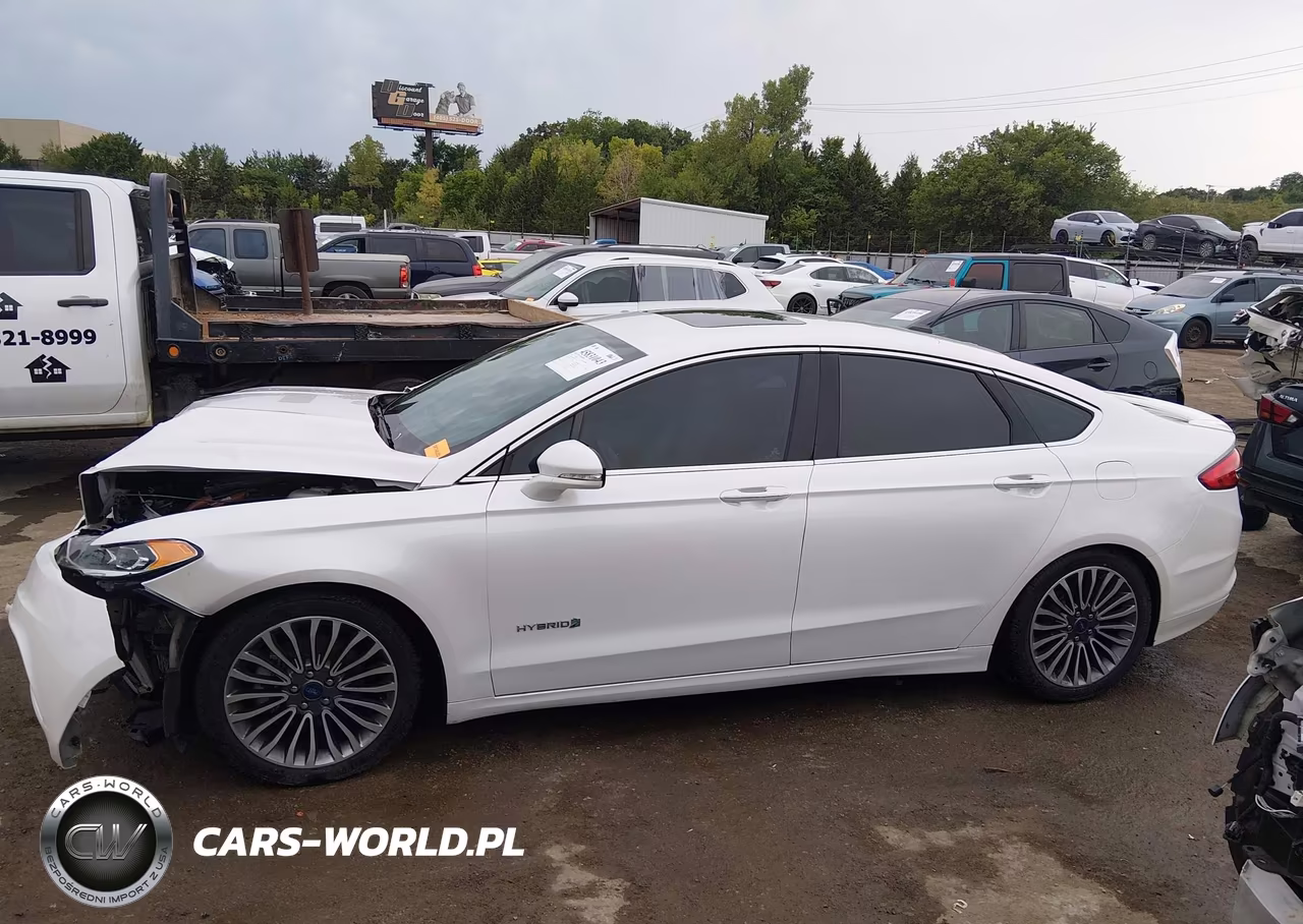 2017 Ford Fusion Hybrid Titanium VIN:3FA6P0RU9HR317515 - 14