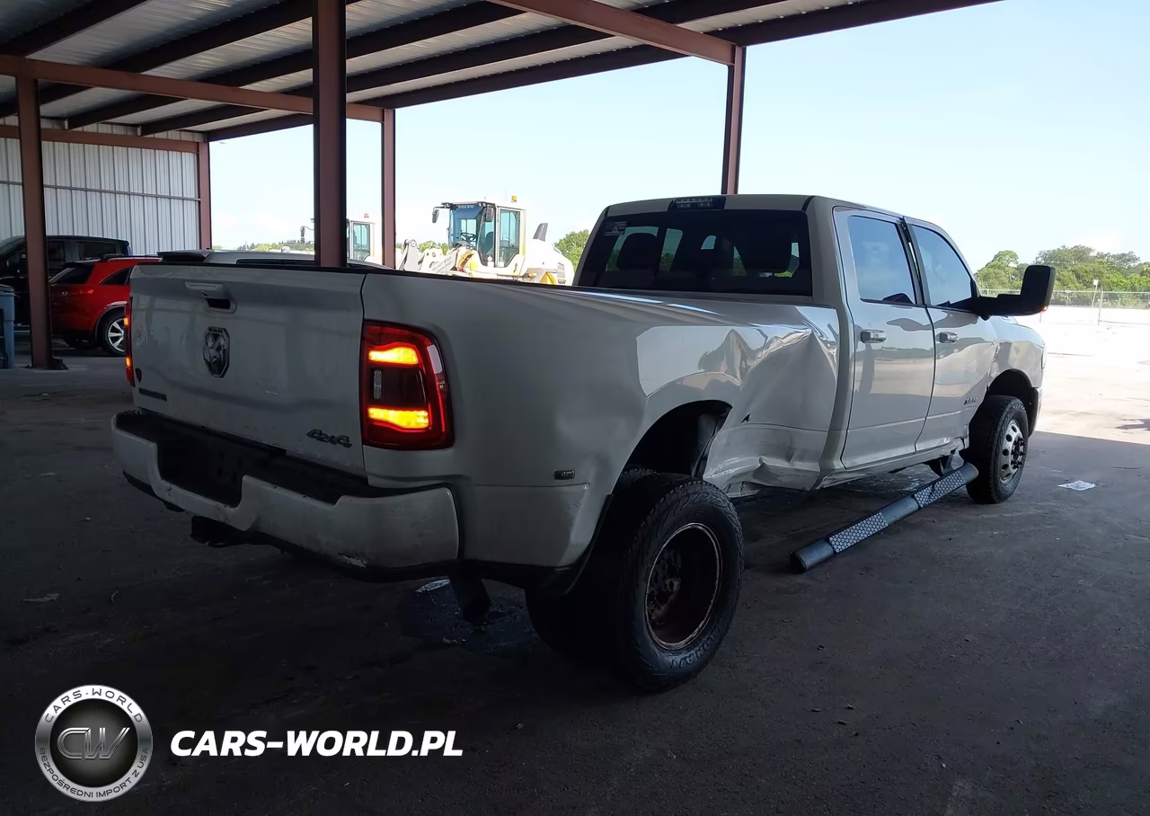 2019 Ram 3500 Big Horn 4X4 8' Box VIN:3C63RRHL7KG550386 - 4