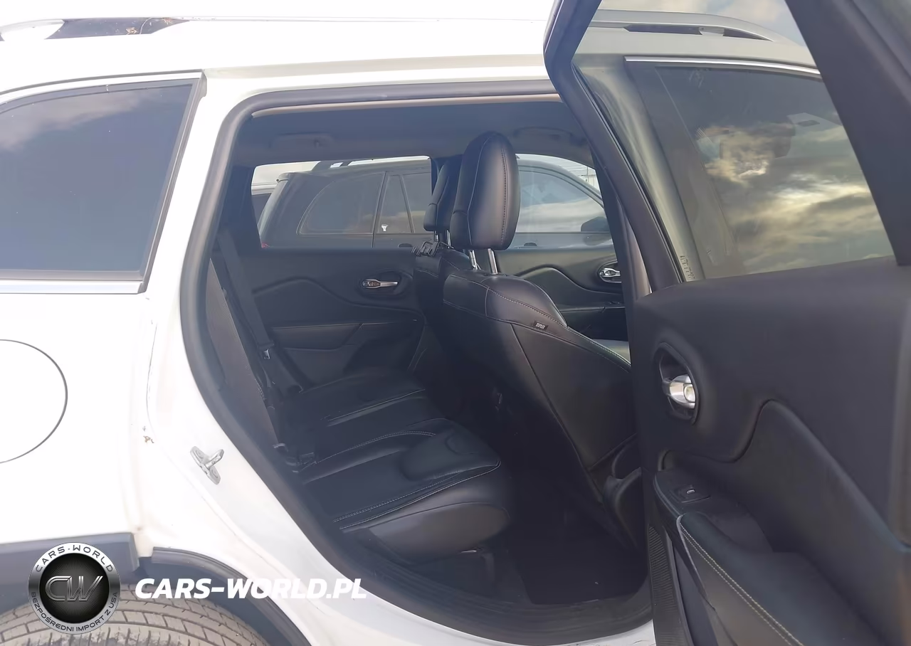 2016 Jeep Cherokee Limited VIN:1C4PJLDB9GW165481 - 8