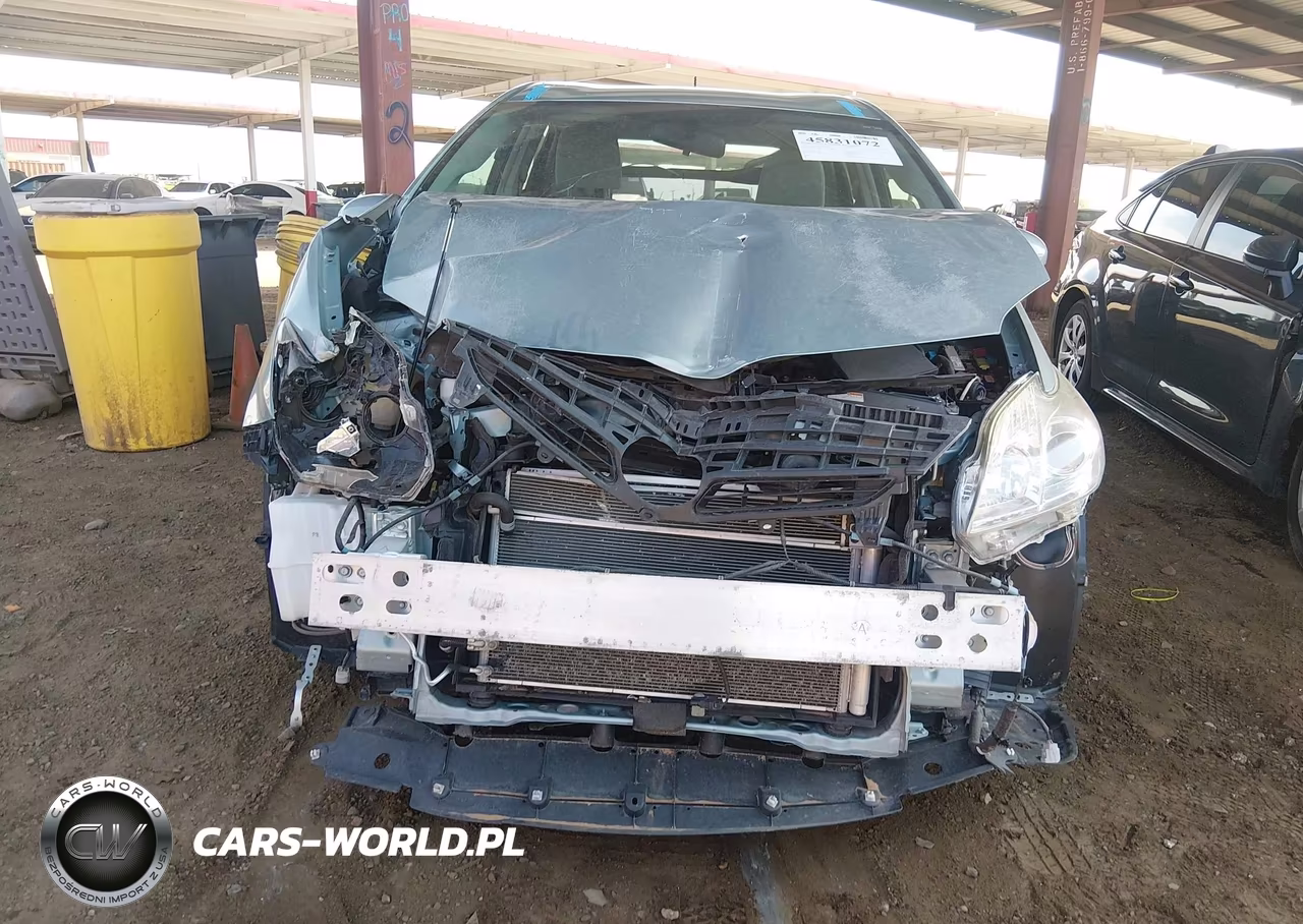 2013 Toyota Prius Two VIN:JTDKN3DU3D1649851 - 6