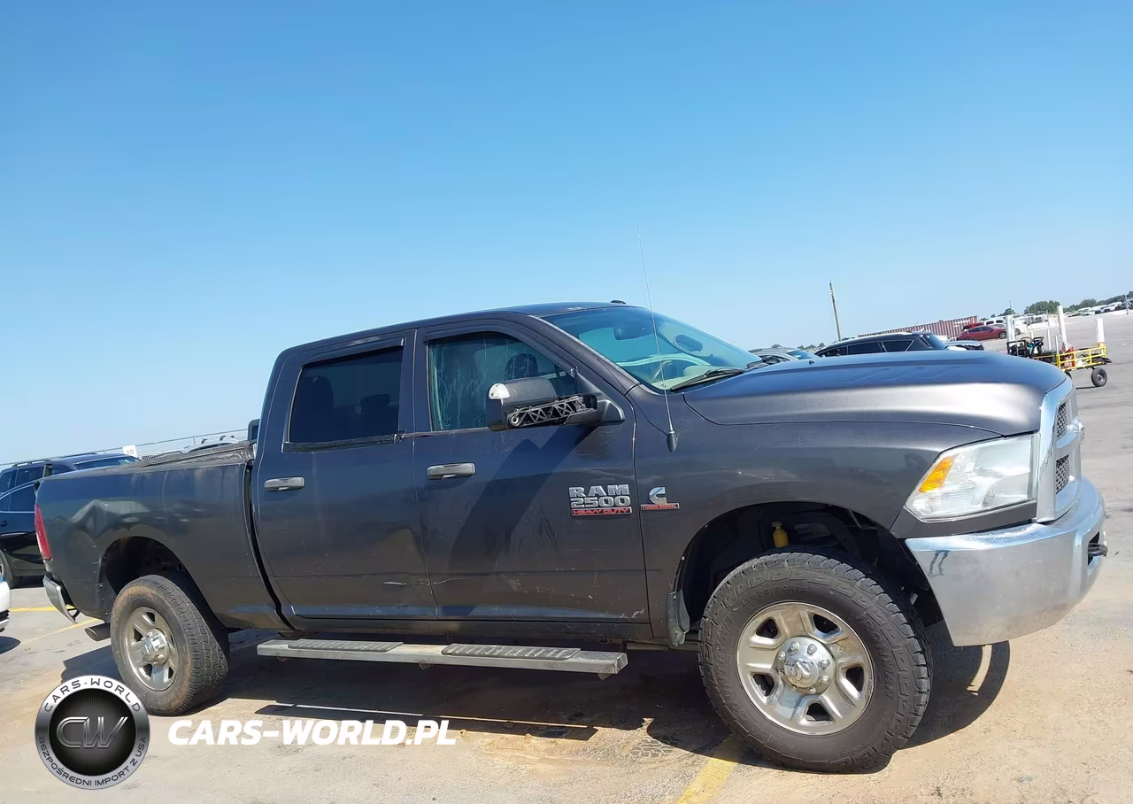 2016 Ram 2500 Tradesman VIN:3C6UR5CL8GG248729 - 13
