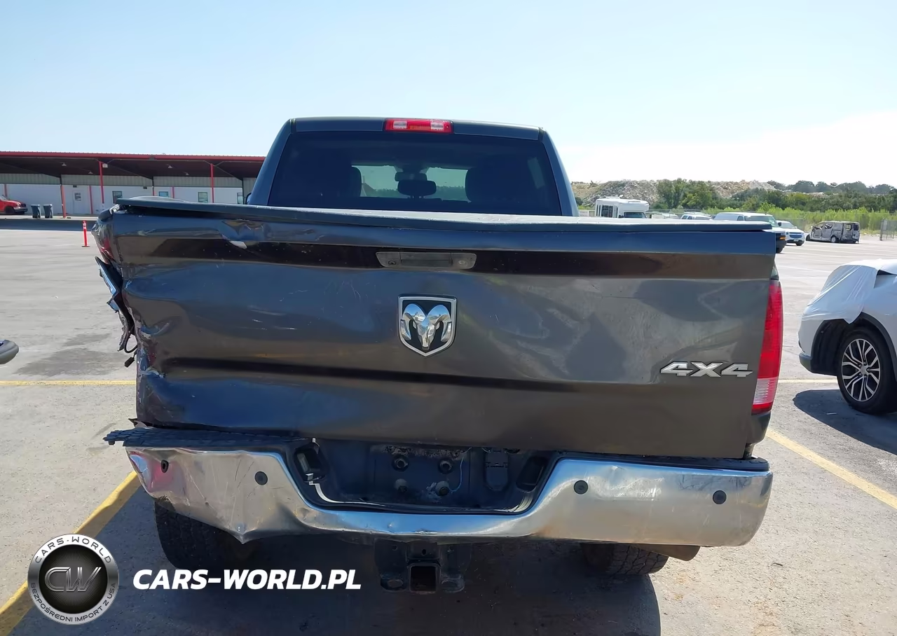 2016 Ram 2500 Tradesman VIN:3C6UR5CL8GG248729 - 17