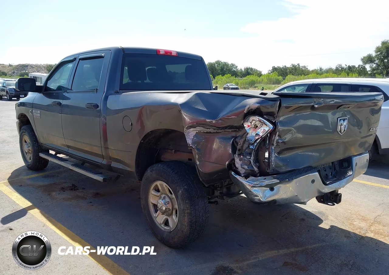 2016 Ram 2500 Tradesman VIN:3C6UR5CL8GG248729 - 3
