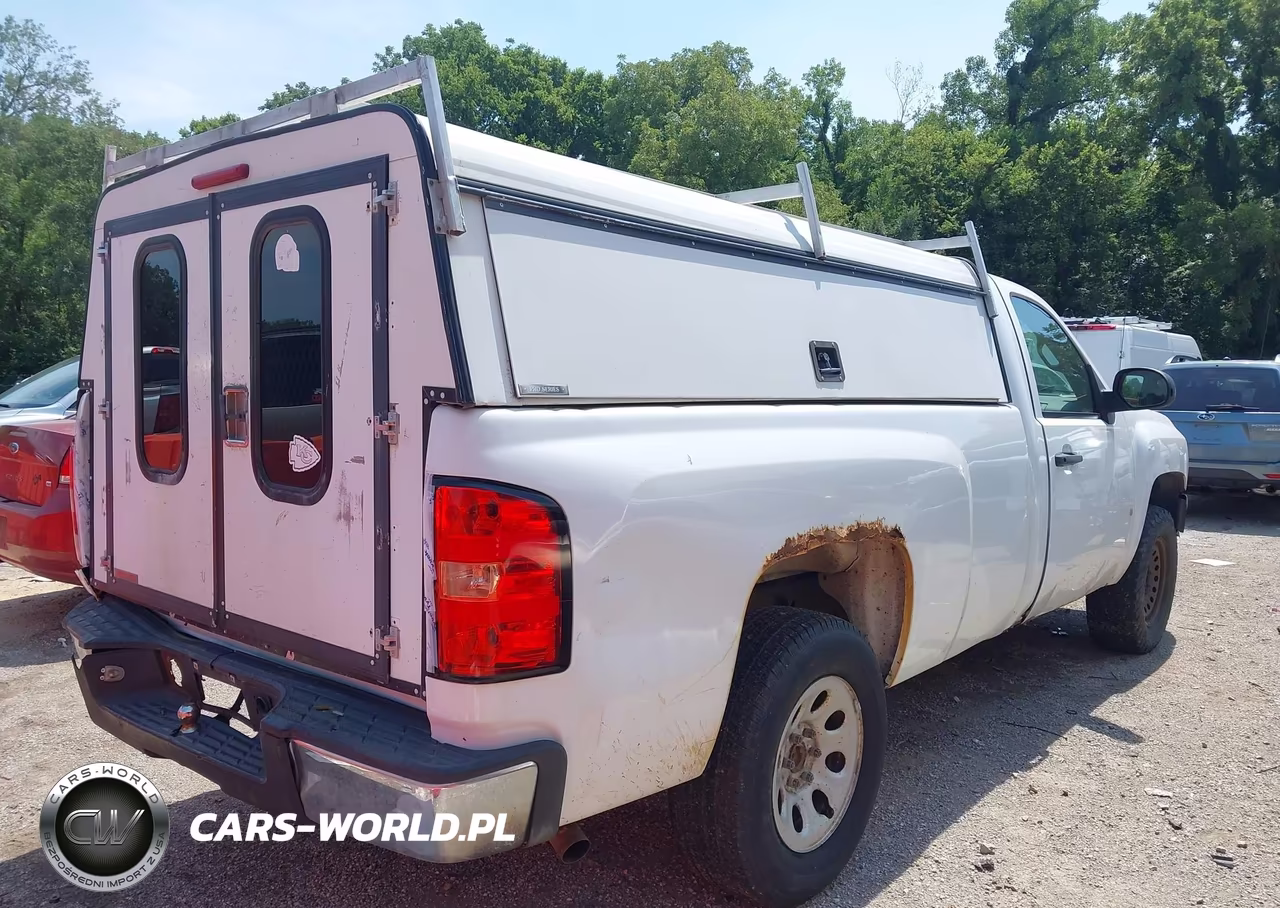2008 Chevrolet Silverado 1500 Work Truck VIN:1GCEC14C08Z256847 - 4