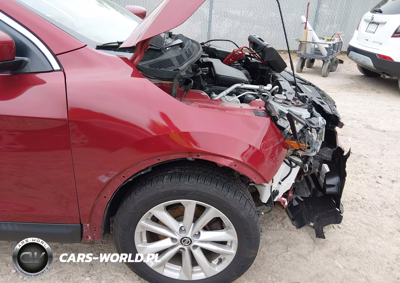 2019 Nissan Rogue Sport S VIN:JN1BJ1CR3KW313097 - 6