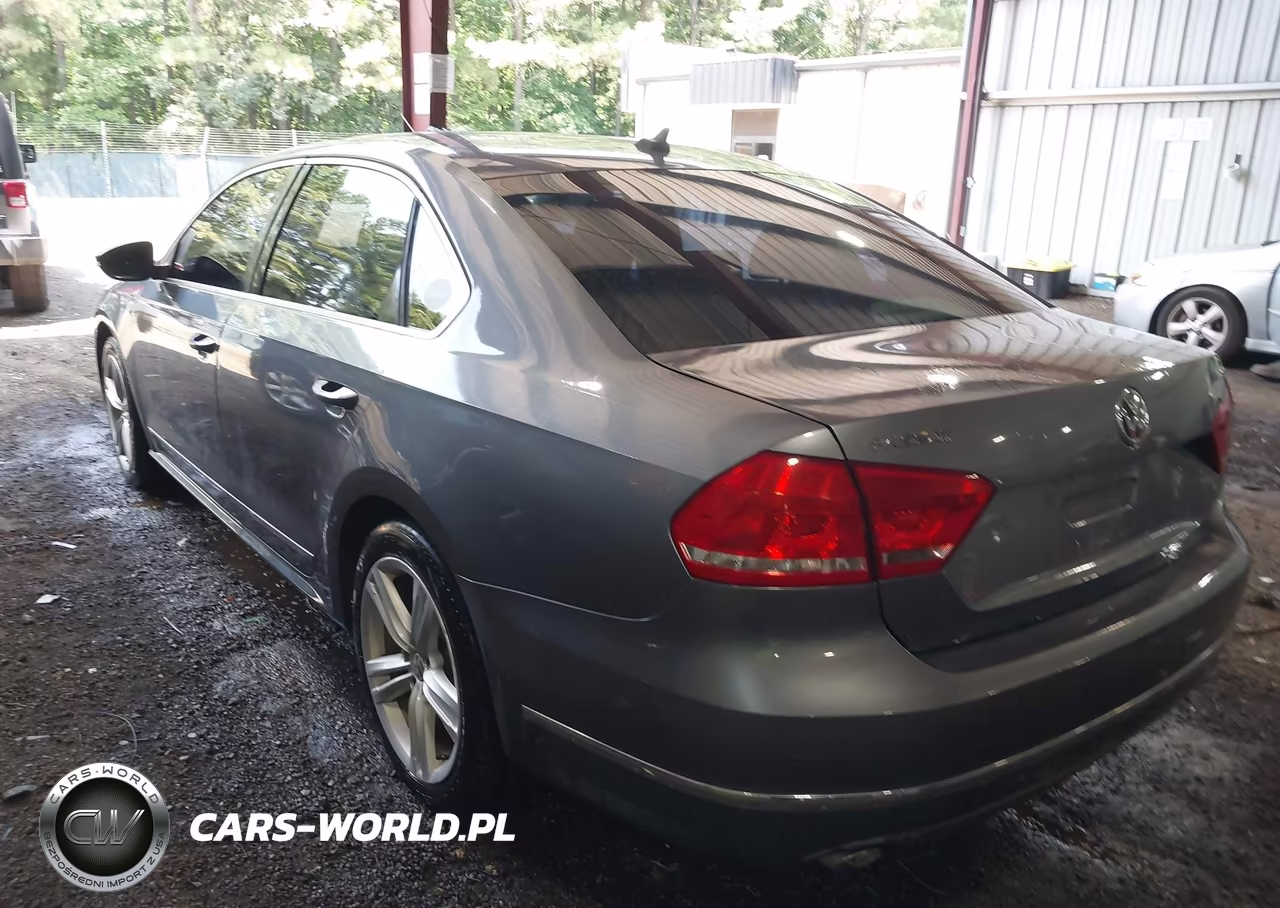 2012 Volkswagen Passat 2.0L Tdi Sel Premium VIN:1VWCN7A39CC033823 - 3