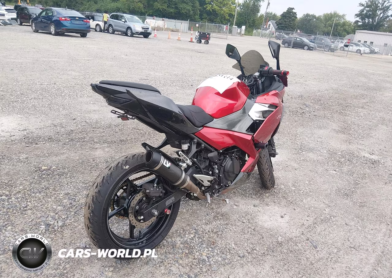 2021 Kawasaki Ex400 VIN:JKAEXKH12MDAA9929 - 4
