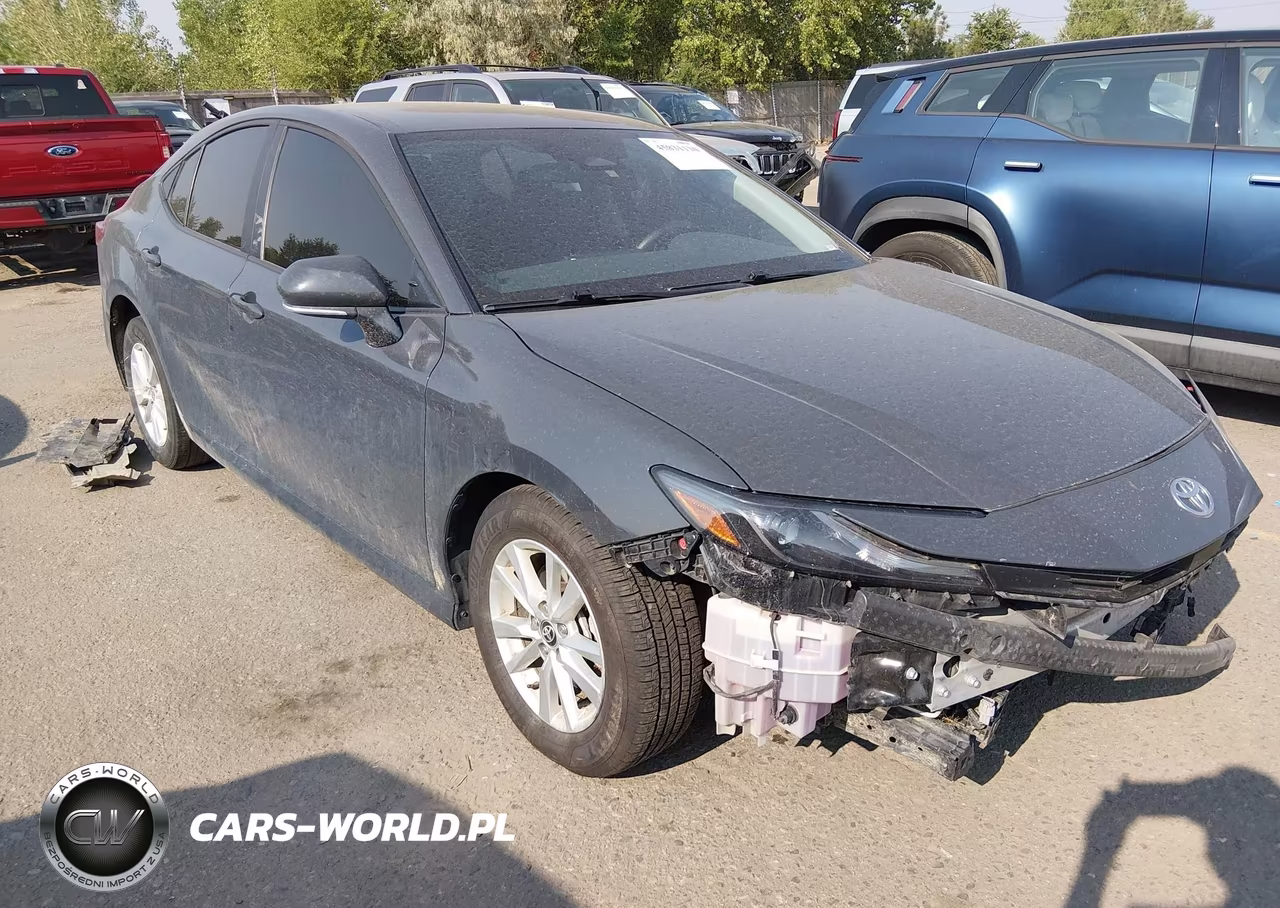 2025 Toyota Camry Le