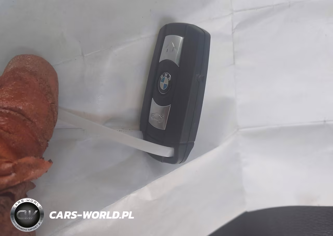 2011 BMW 328I VIN:WBAPH5C51BA442940 - 11