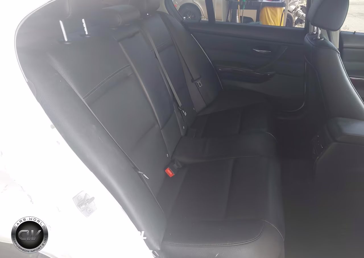 2011 BMW 328I VIN:WBAPH5C51BA442940 - 8