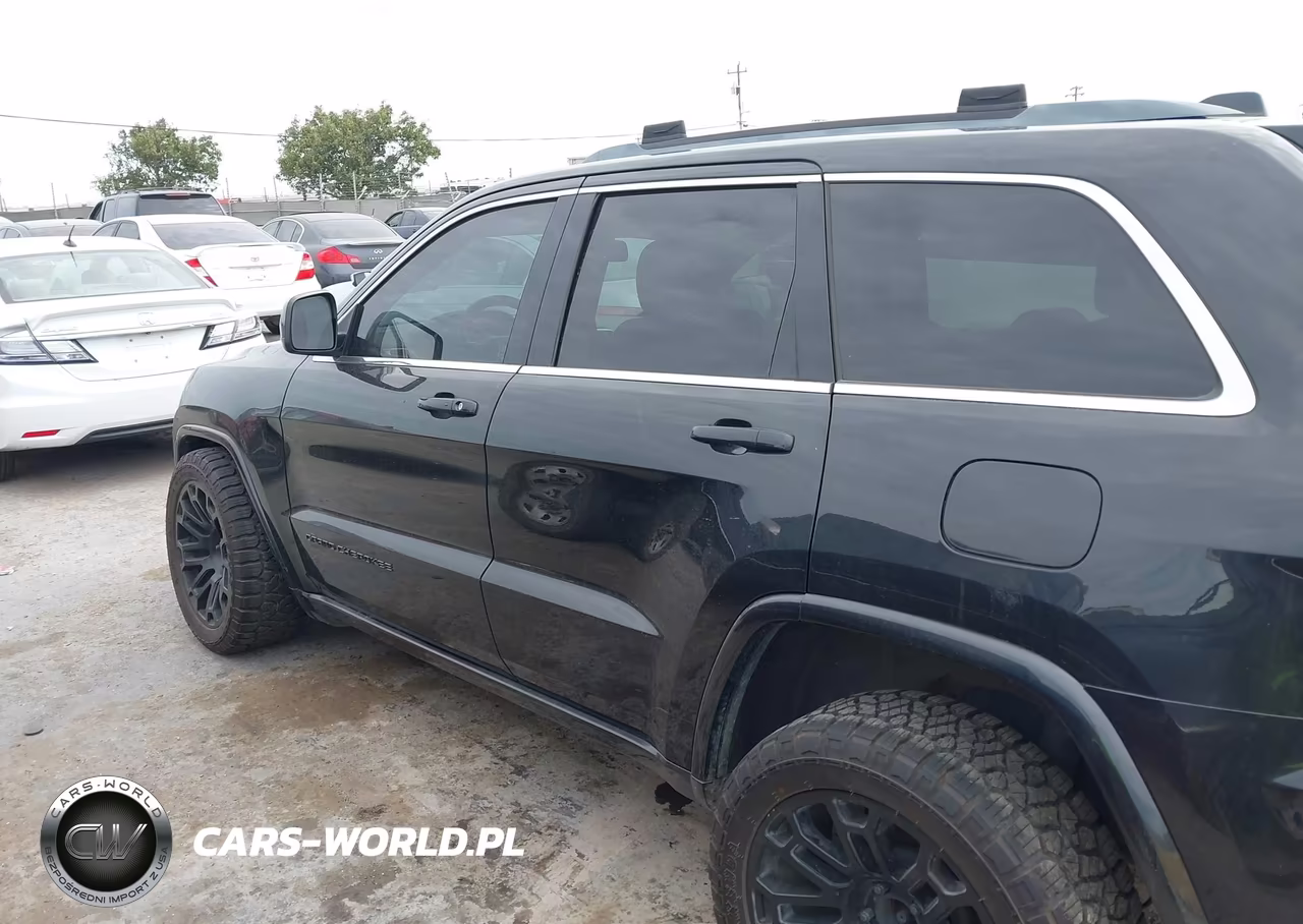 2015 Jeep Grand Cherokee Altitude VIN:1C4RJFAG6FC893267 - 14