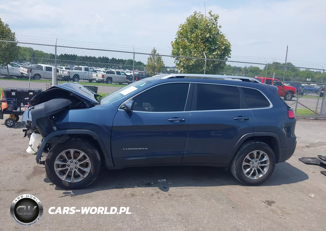2021 Jeep Cherokee Latitude Lux 4X4 VIN:1C4PJMMX1MD113416 - 14