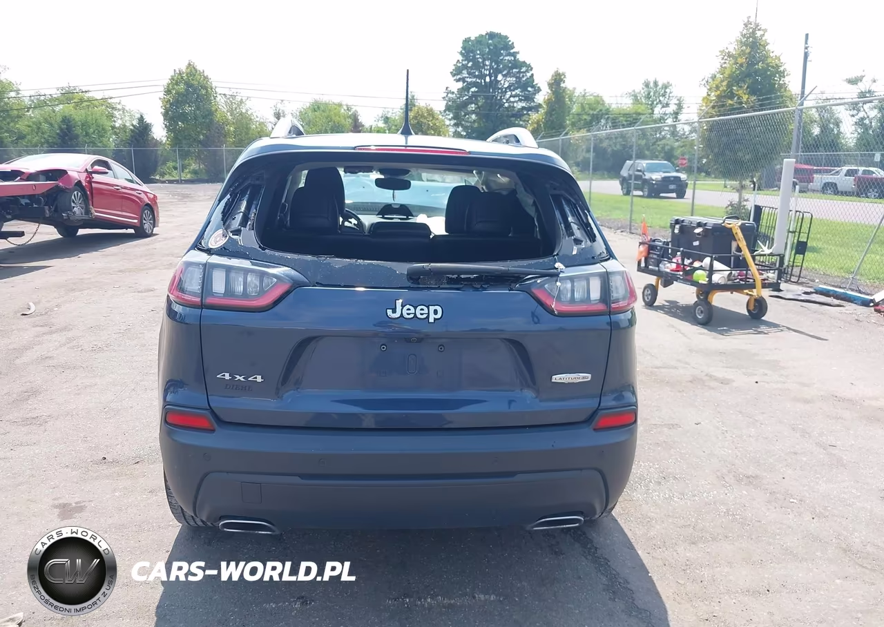 2021 Jeep Cherokee Latitude Lux 4X4 VIN:1C4PJMMX1MD113416 - 16