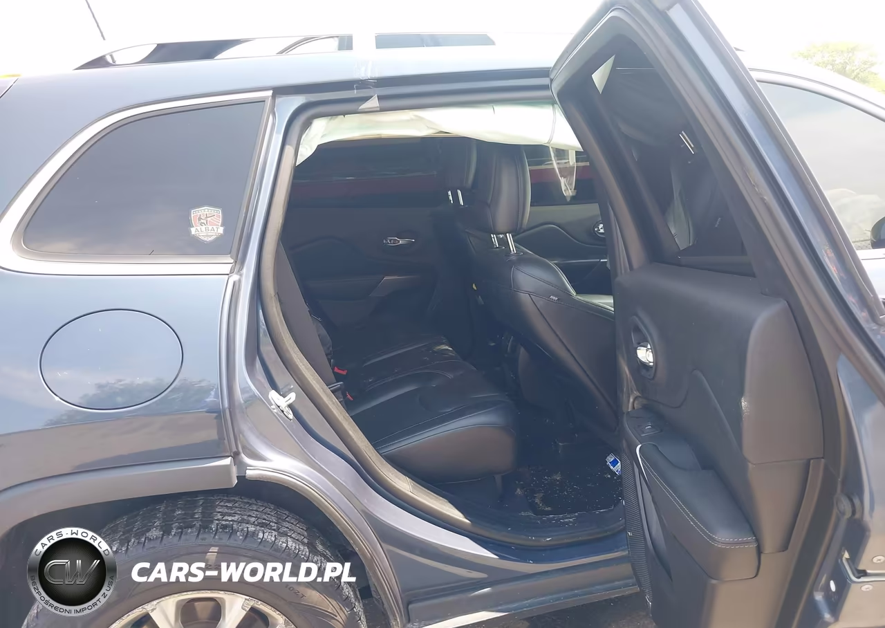 2021 Jeep Cherokee Latitude Lux 4X4 VIN:1C4PJMMX1MD113416 - 8