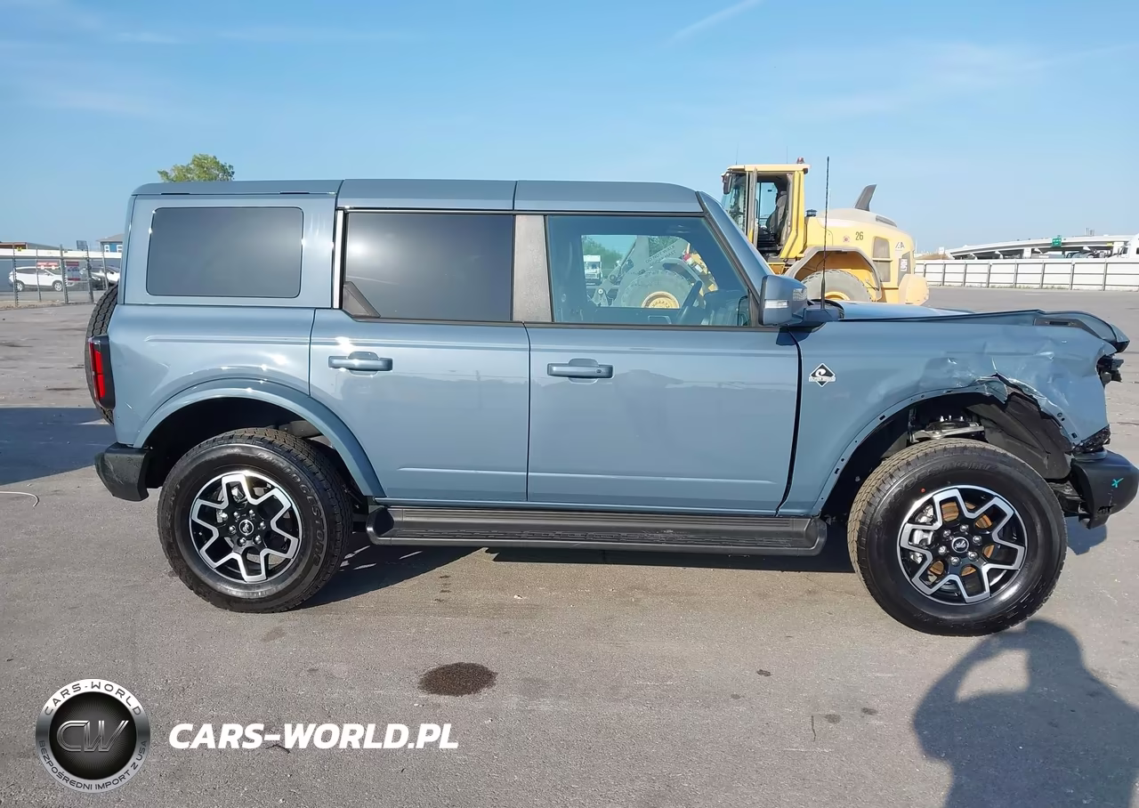 2025 Ford Bronco Outer Banks VIN:1FMEE8BP4SLB84193 - 13