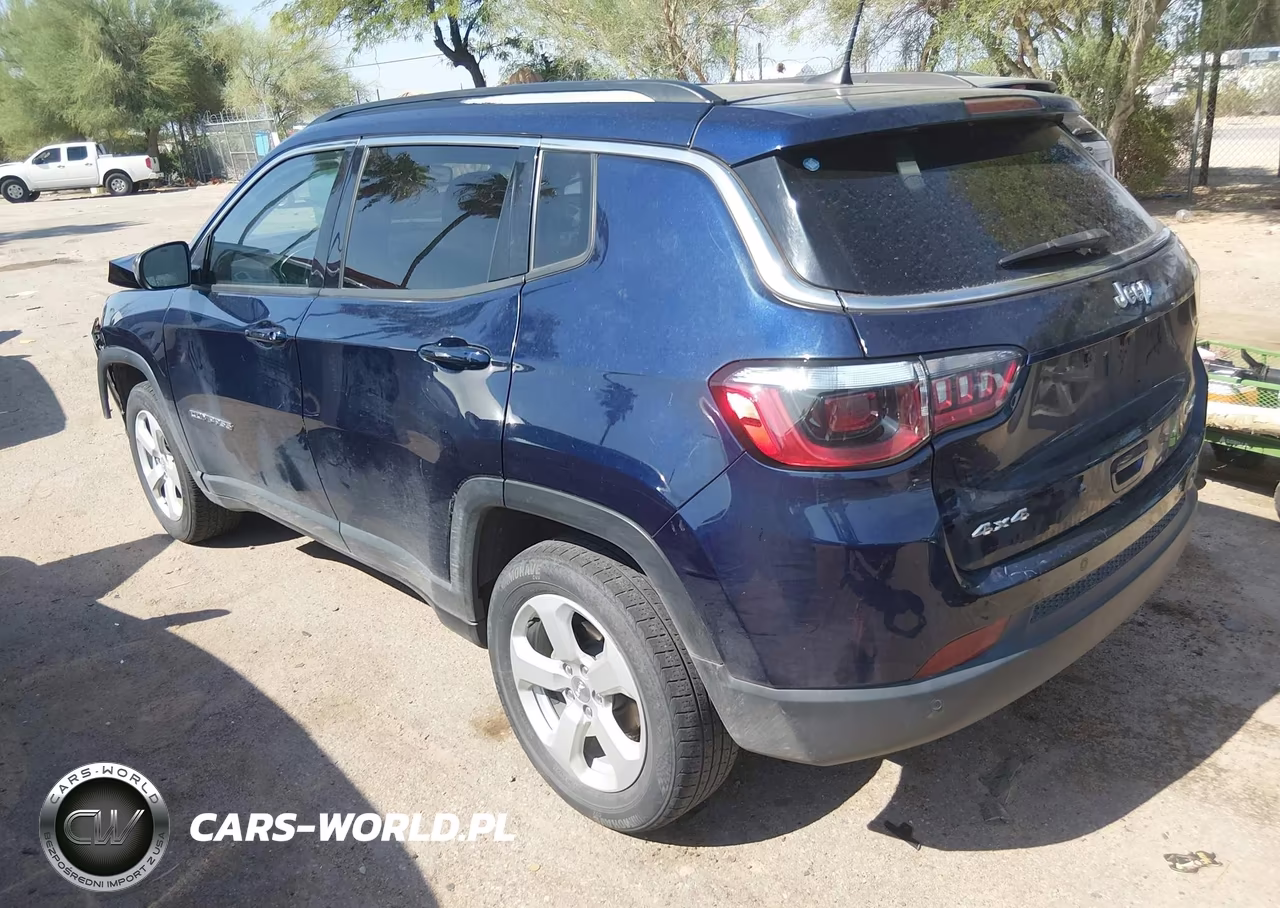 2021 Jeep Compass Latitude 4X4 VIN:3C4NJDBB5MT555446 - 3