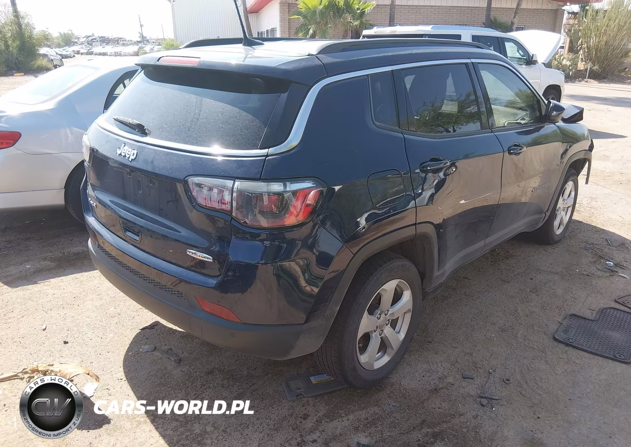 2021 Jeep Compass Latitude 4X4 VIN:3C4NJDBB5MT555446 - 4