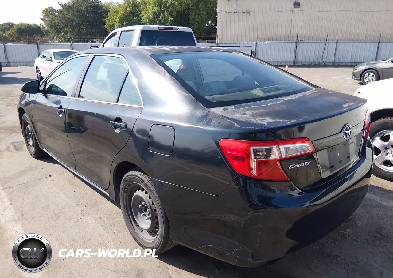 2012 Toyota Camry Le VIN:4T4BF1FK9CR254620 - 3