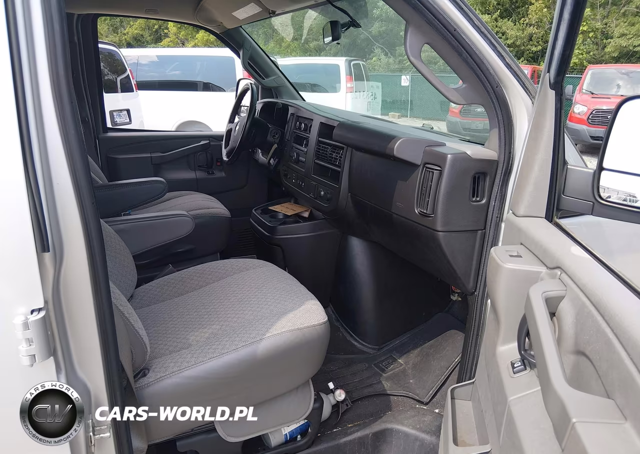 2020 Chevrolet Express Passenger Rwd 3500 Extended Wheelbase Ls VIN:1GAZGNFP4L1256332 - 5