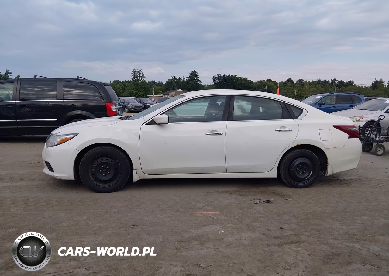 2018 Nissan Altima 2.5 S VIN:1N4AL3AP1JC474618 - 14