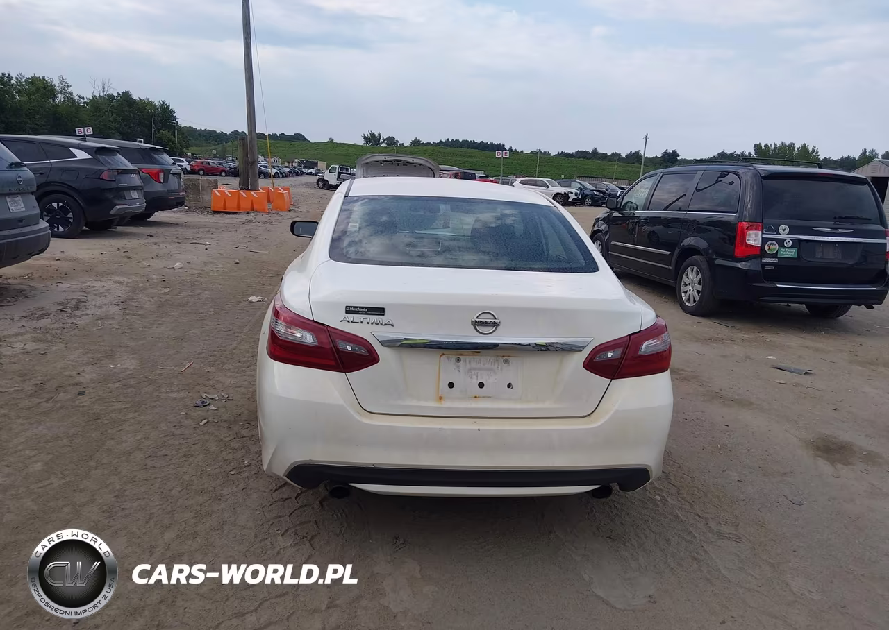 2018 Nissan Altima 2.5 S VIN:1N4AL3AP1JC474618 - 16