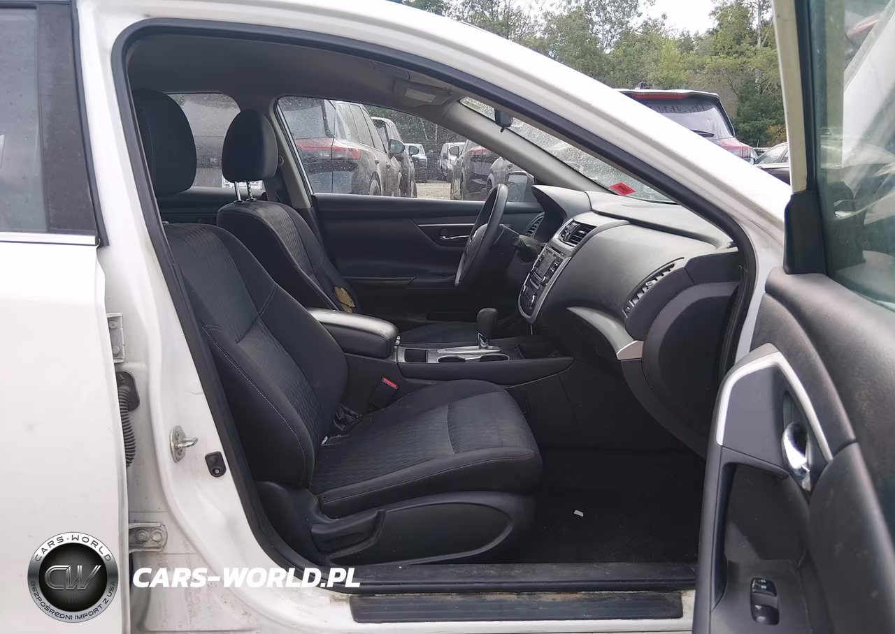 2018 Nissan Altima 2.5 S VIN:1N4AL3AP1JC474618 - 5
