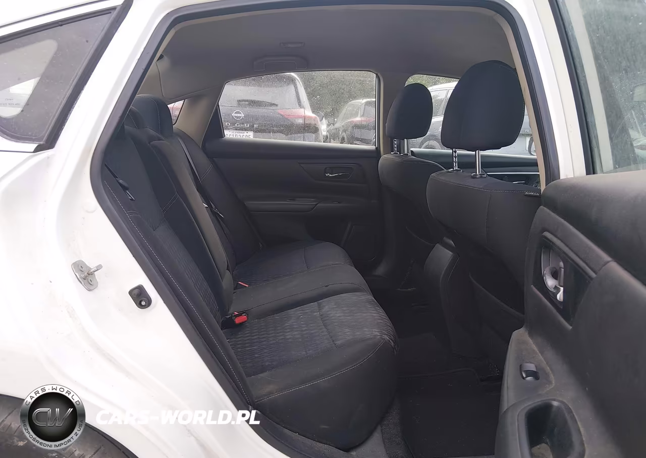 2018 Nissan Altima 2.5 S VIN:1N4AL3AP1JC474618 - 8