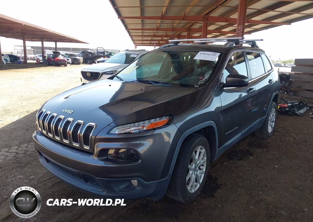 2017 Jeep Cherokee Latitude VIN:1C4PJLCS7HW549701 - 2