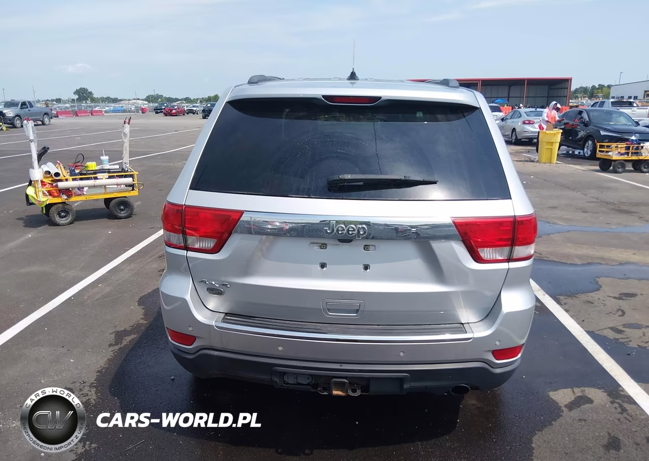 2011 Jeep Grand Cherokee Overland VIN:1J4RR6GG1BC543226 - 16