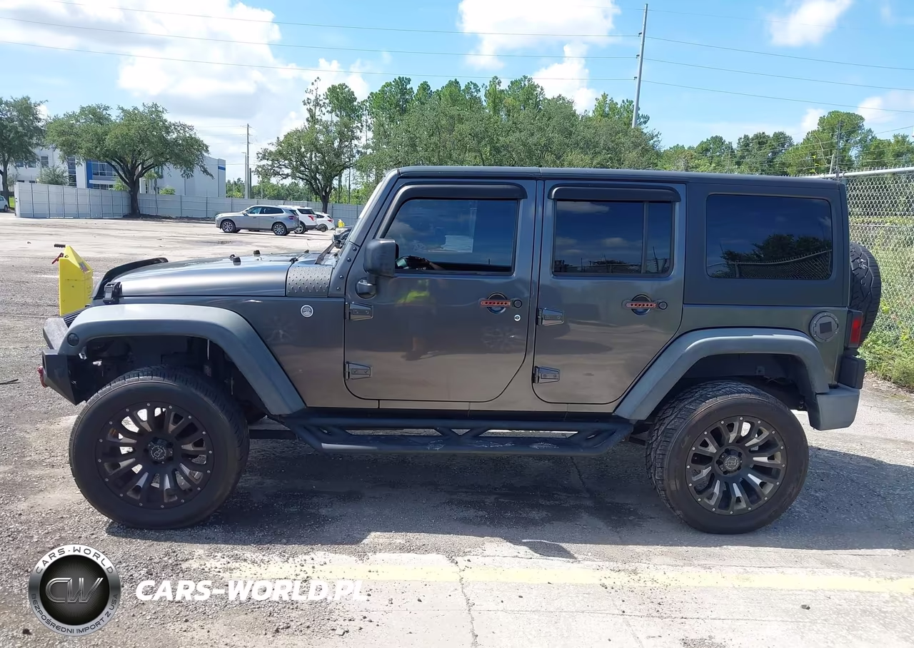 2017 Jeep Wrangler Unlimited Sport VIN:1C4HJWDGXHL695009 - 14