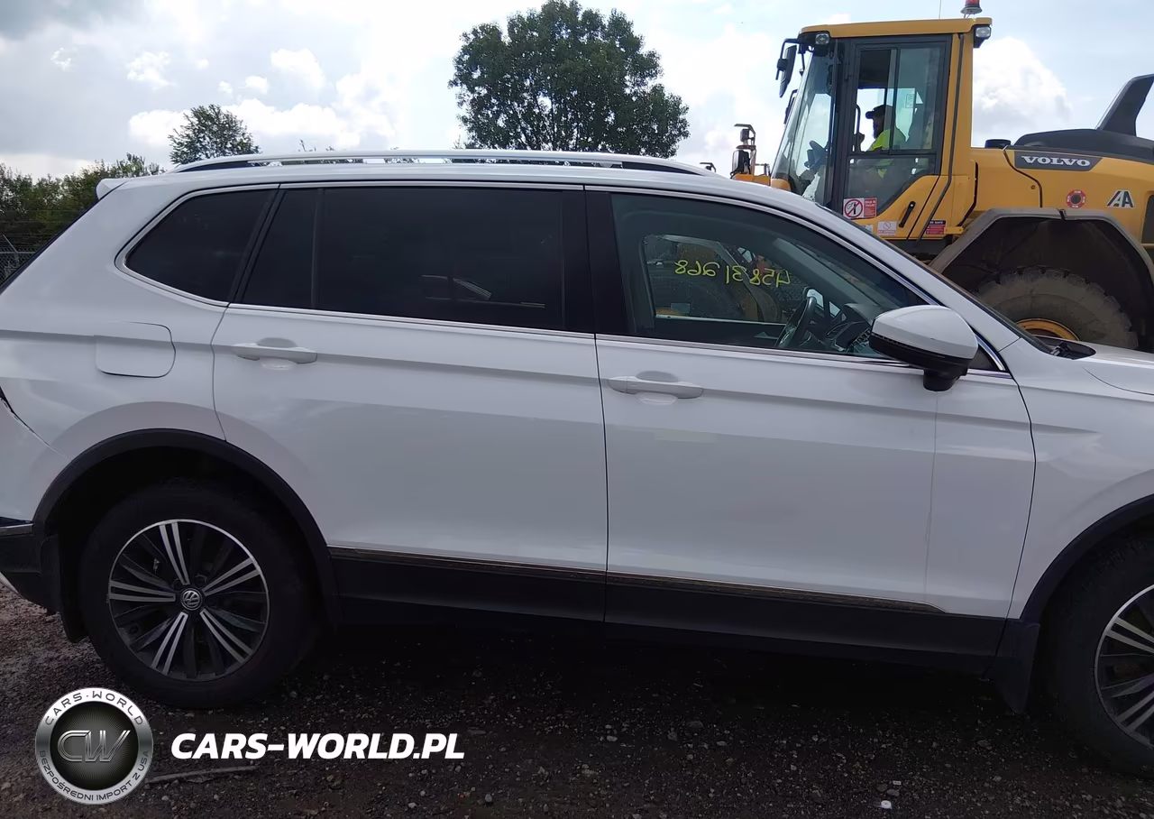 2019 Volkswagen Tiguan 2.0T Se-2.0T Sel-2.0T Sel R-Line-2.0T Sel R-Line Black VIN:3VV2B7AX6KM059367 - 13