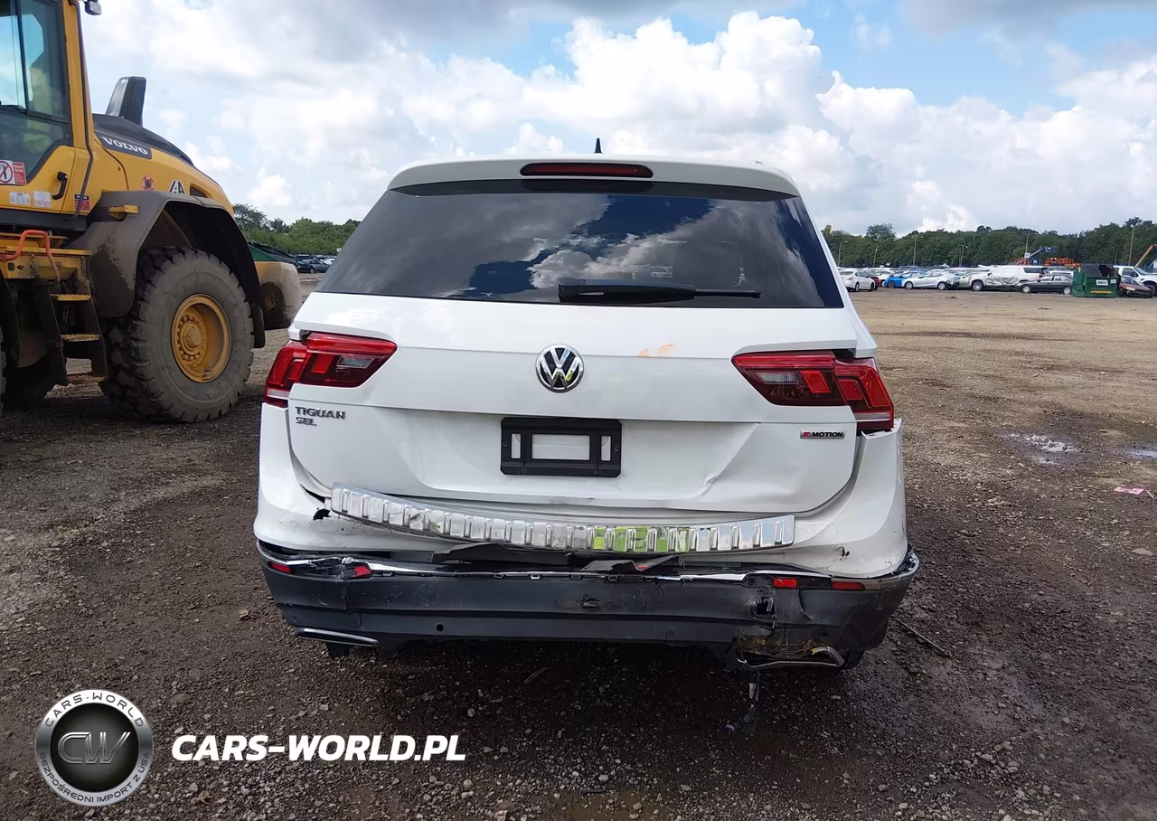 2019 Volkswagen Tiguan 2.0T Se-2.0T Sel-2.0T Sel R-Line-2.0T Sel R-Line Black VIN:3VV2B7AX6KM059367 - 16