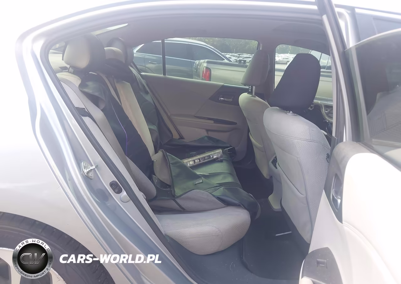 2017 Honda Accord Ex VIN:1HGCR2F72HA113068 - 8