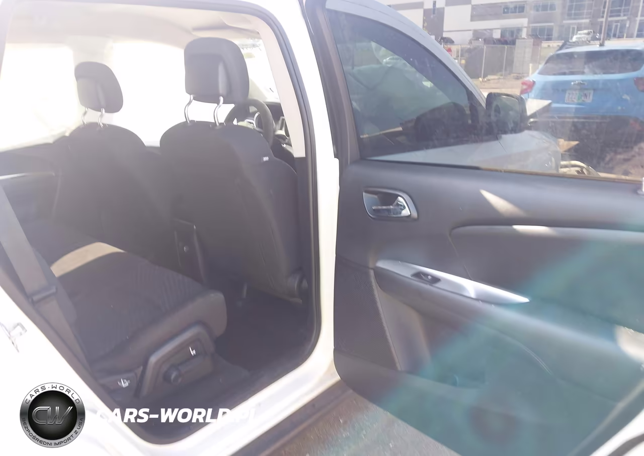 2018 Dodge Journey Se VIN:3C4PDCAB8JT273972 - 8